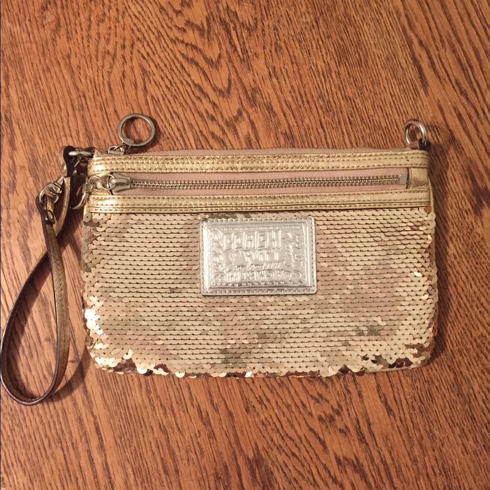 Coach Wristlet - Clutch - Gold Sequin